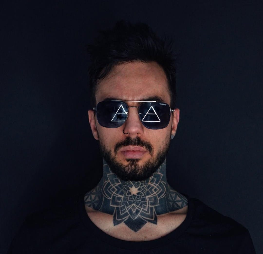 f9165746-cb5f-4445-aad7-fc327dfc7f7c